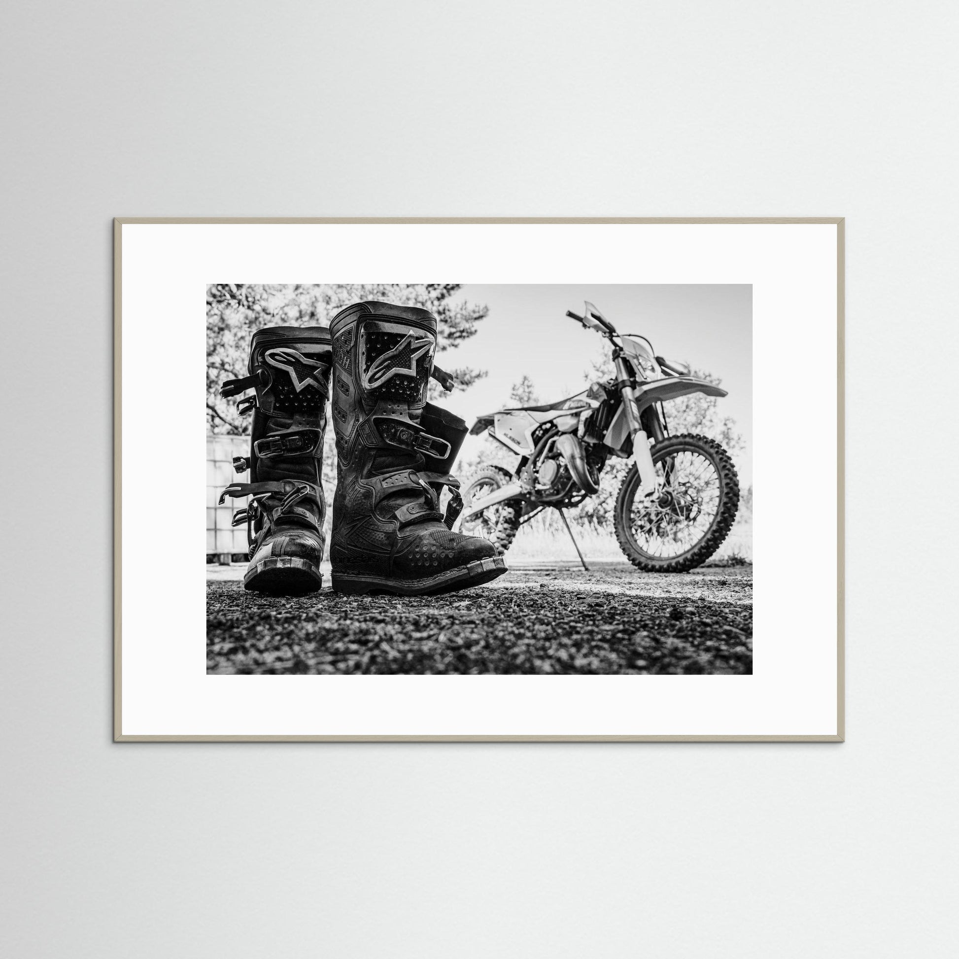 Enduro 1 / Off-road Fine Art Prints with Passe-partout