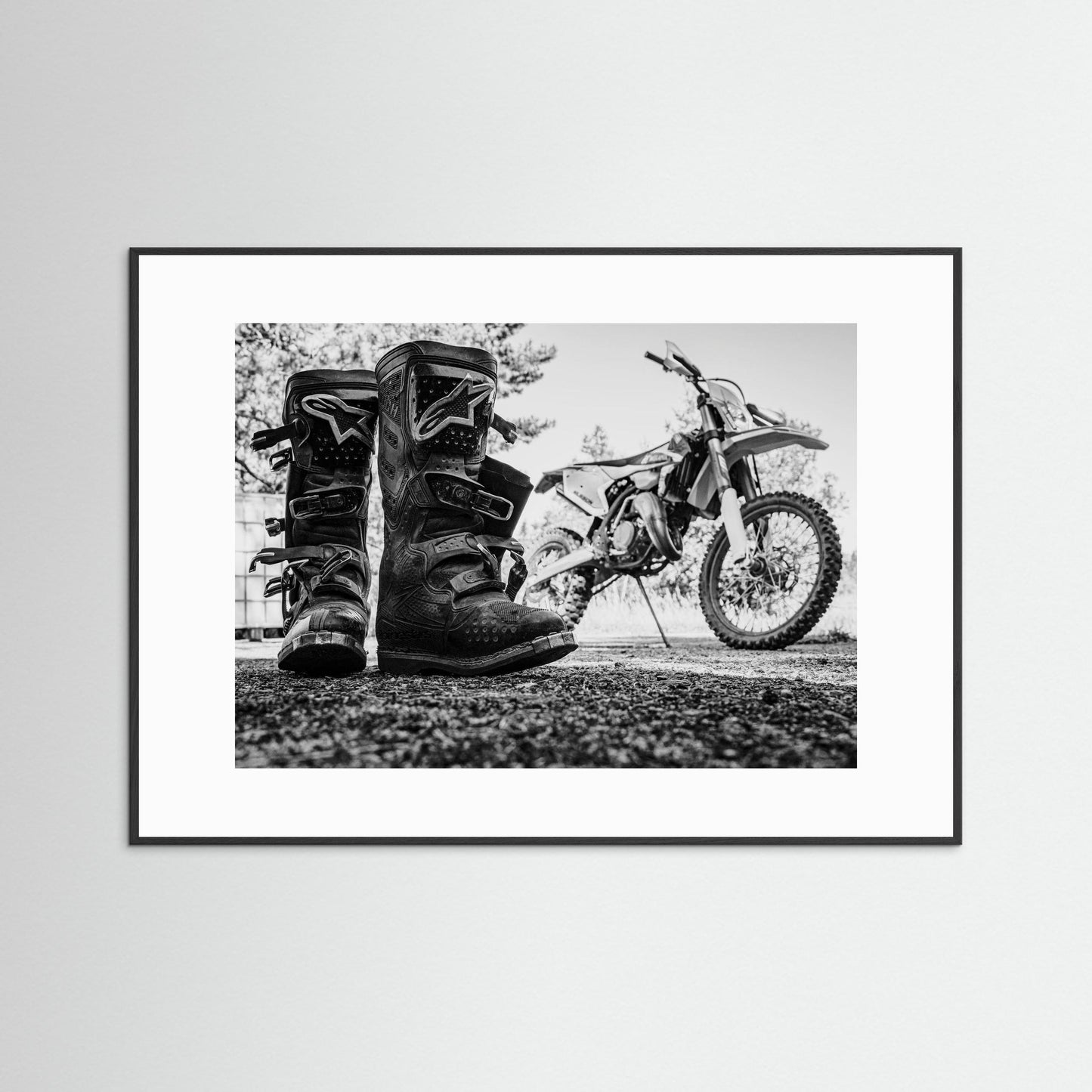 Enduro: Adrenaline Pause - Fine Art Prints, sizes with Passe-partout