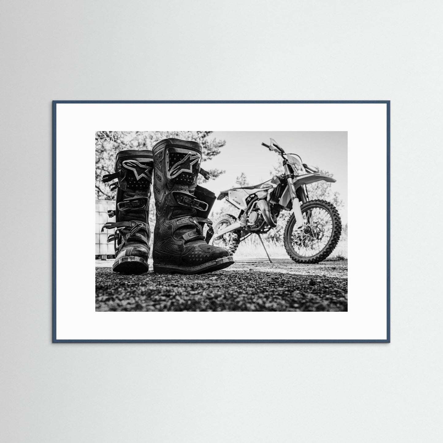 Enduro: Adrenaline Pause - Fine Art Prints, sizes with Passe-partout